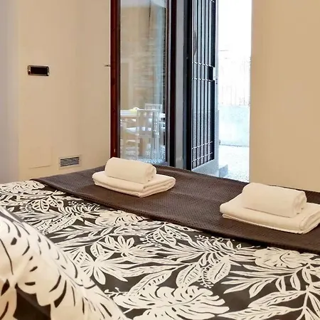 Mauro Apartment. Fresh And Peaceful. Hébergement de vacances
