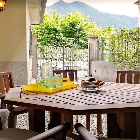 Mauro Apartment. Fresh And Peaceful.